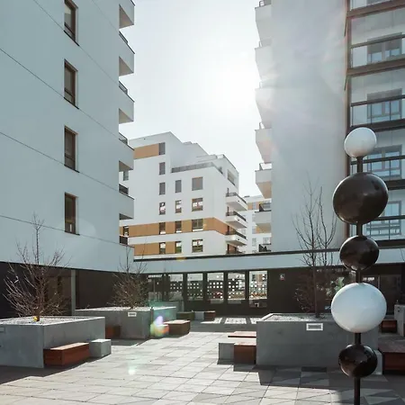Chill Mokotow Business Center * 바르샤바